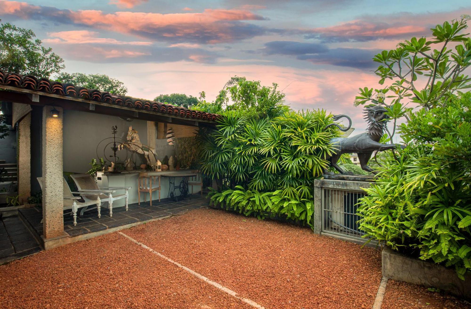 55Tg Boutique Suites Colombo Exterior photo